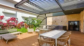 Luxury 2BR City Center Condo - Image 5