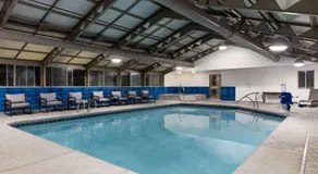 La Quinta Inn & Suites by Wyndham Yakima Downtown - Image 5