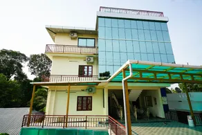 OYO 80098 Kalapurayil Residency-KOC525 - Image 4