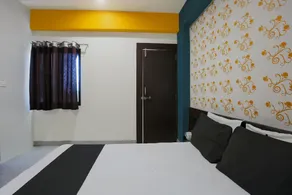 Hotel O Lucky - Image 2