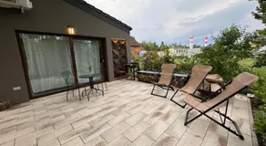 Oasis Airport Apartments and Rooms - Image 4