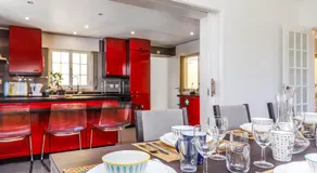 Jacuzzi, garden, pool & barbecue beach House, 15mn from Lisbon center - Image 4