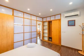 Warming 02 Bedrooms apt in LL str ~ near Lotte - Image 4