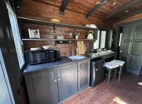 Roulotte / Tiny House dans les Alpilles - Image 3