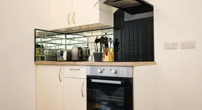 Novana Aparthotel - Image 4