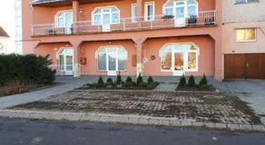 Kertvárosi Apartman - Image 4