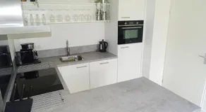 Holiday Home with Pet-Friendly Garden - Image 3
