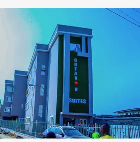 ONTARIO SUITES - Image 3