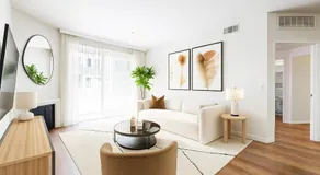 Luxury Coastal 1 & 2 Bedroom Retreat Near Venice with Pool & Cinema Room - Image 2