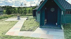 Holly Tree Glamping Cabins - Image 5