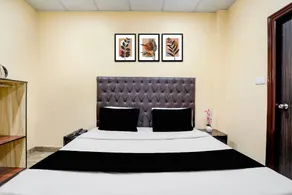 Collection O by OYO Burlton Park Jalandhar Formerly Hotel R1 Inn - Image 3