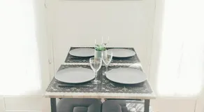 Studio Royal by Beds4Wanderlust - Place du marché avec parking privé - Image 3