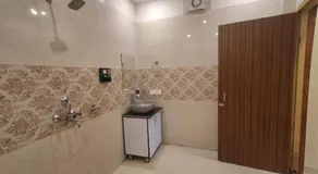 The Four Season Pranav Resort - A Lavish Luxury Property - Image 2