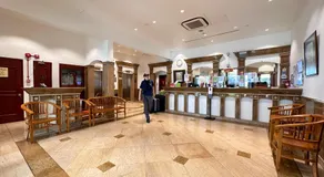 Park View Hotel - Image 2