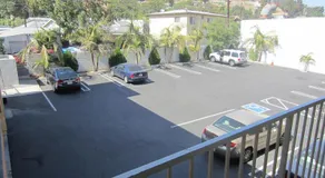 Starlight Inn, Valley Blvd - Downtown LA - Image 3
