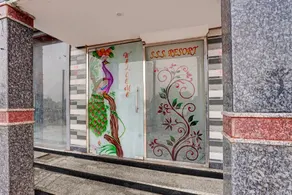 SPOT ON HOTEL SSS CAFE RESTAURANT - Image 3