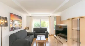 Apartment In Teatinos - Image 2