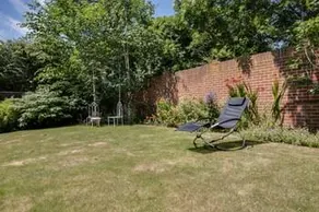 The Annexe - Image 2