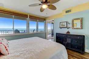 Beach Style Condo includes Smart Speaker and Beach Access - Image 5