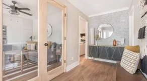 Stylish & Spacious Home Near ATL - Image 4