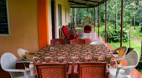 Isiri Holiday Homes - Image 2