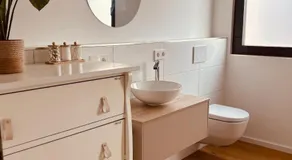 DachNest - Wundervolles neues Dachgeschoss Apartment fur bis zu 4 Personen in Kirchentellinsfurt - Image 2