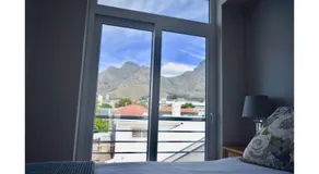 1Bedroom With TableMountain View - Image 5