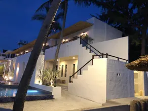 Meraki Oasis Hotel - Image 2