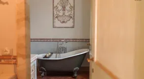 Palazzo Rossi, Historic Boutique Home in Marche - Image 4