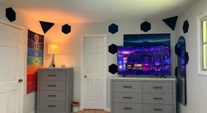 3B 2B Home with Private Suites Smart TVs 3 - Image 4