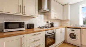 Shore View - Donnini Apartments - Image 4