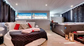 SUITE BROOKLYN JACUZZI - Image 2