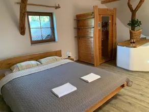 Charming Chalet With Jacuzzi and Sauna - Image 2