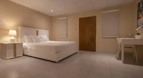 Blue Lodge - Image 2