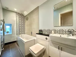 Flat 3 - Image 2