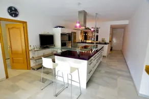 Alcazaba Beach Apartment 3302 - Image 3