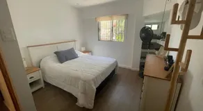 Hermosa casa de un dormitorio a seis cuadras de la playa - Image 3