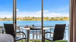 The Tauranga on the Waterfront - Image 2