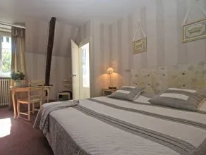 Hôtel du Mail - Image 2