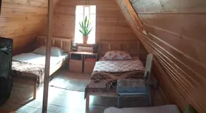 Casa Miliza - Agropensiunea şi Punctul Gastronomic Local, în vecinătatea castelului Salbek - Image 2