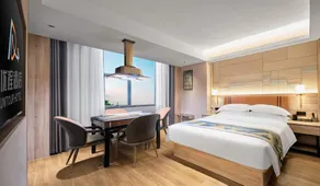 Uber Hotel (Wuxuan Benon) - Image 2