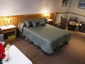 Gran Hotel Ailen - Image 5