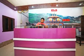 OYO Hotel Tanvit Inn - Image 4