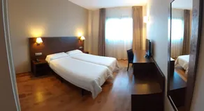 Hotel Pago del Olivo - Image 2