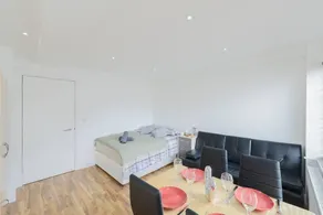 apartment 10c - Image 2