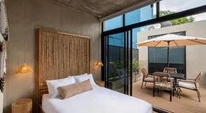 The Sandhaus - Image 2