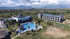 Nasau Resort & Villas - Image 3