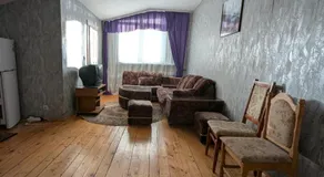 Cousy Center House - Image 2