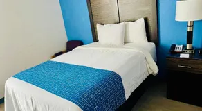 Travelodge by Wyndham Gallipolis - Image 4