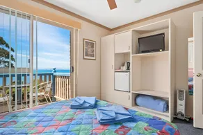 SWANSEA VILLAS - Image 2